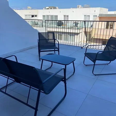 Swieqi Malaika New Penthouse 10 *