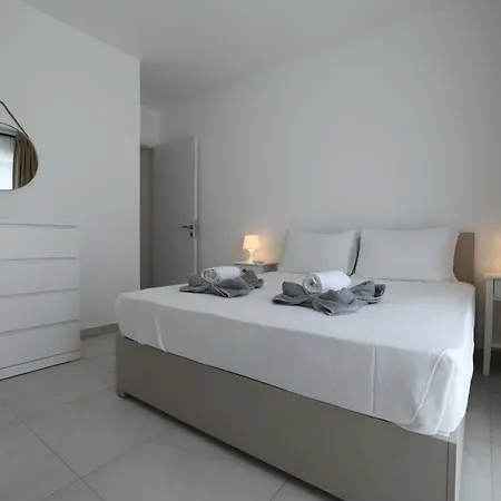 Apartman Swieqi Malaika New Penthouse 10 *