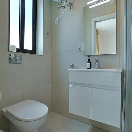 Swieqi Malaika New Penthouse 10 Is-Swieqi