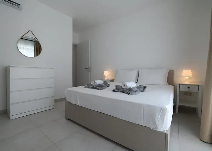 Lägenhet Swieqi Malaika New Penthouse 10 *